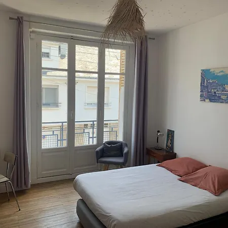 Cosy Avec Jardin, Proche Centre Et Habitación en casa particular *
