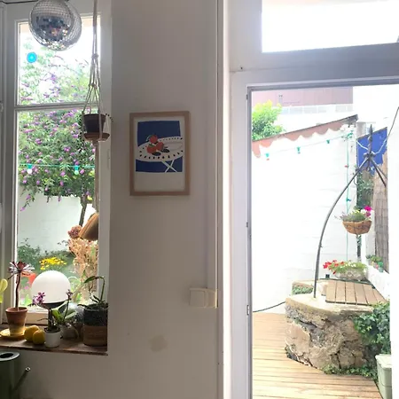 Cosy Avec Jardin, Proche Centre Et *